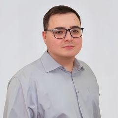 Сафаров Максим